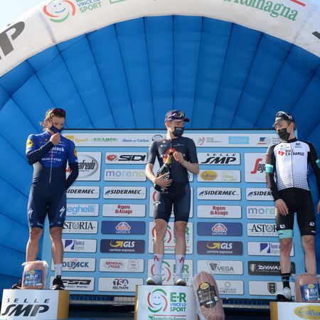 25-03-2021 Settimana Internazionale Coppi E Bartali; Tappa 03 Riccione - Riccione; 2021, Ineos Grenadiers; 2021, Deceuninck - Quick Step; 2021, Bikeexchange; Hayter, Ethan; Archbold, Shane; Schultz, Nicholas; Riccione; 