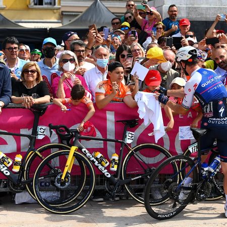 105th Giro d'Italia 2022 - Stage 16