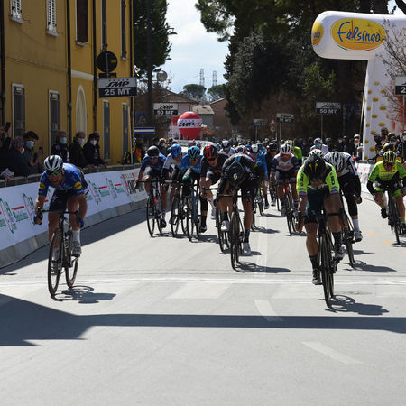 23-03-2021 Settimana Internazionale Coppi E Bartali; Tappa 01a Gatteo - Gatteo; 2021, Vini Zabu; 2021, Deceuninck - Quick Step; Mareczko, Jakub; Cavendish, Mark; Gatteo; 