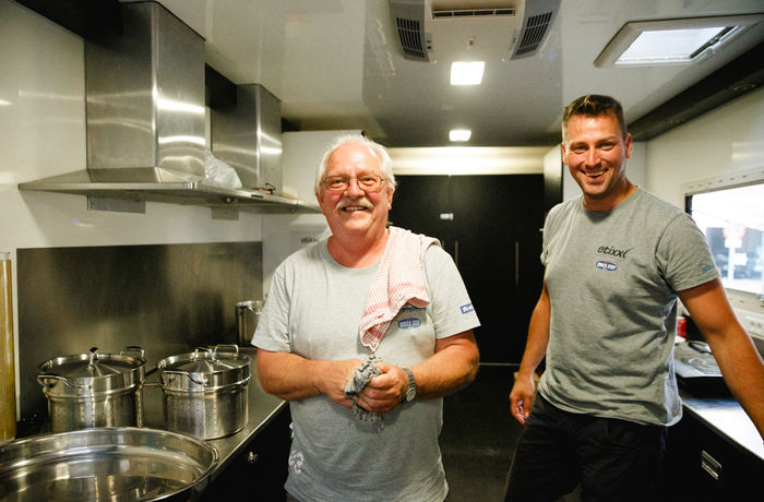 In the kitchen @ La Vuelta