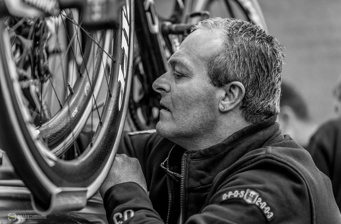 Training Paris-Roubaix (BrakeThrough Media)
