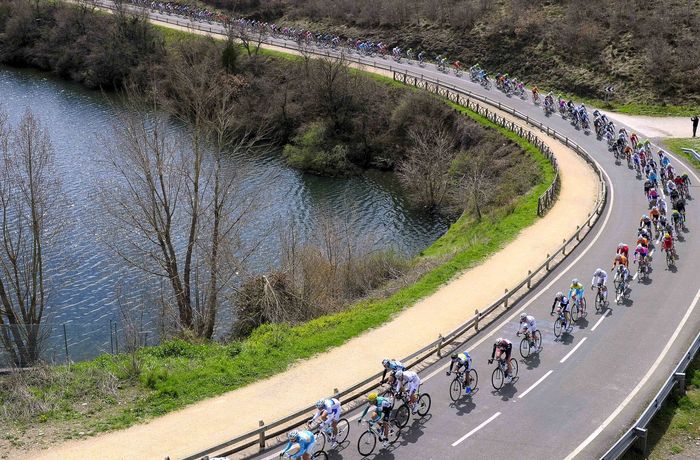 Vuelta Ciclista al Pais Vasco - rit 3