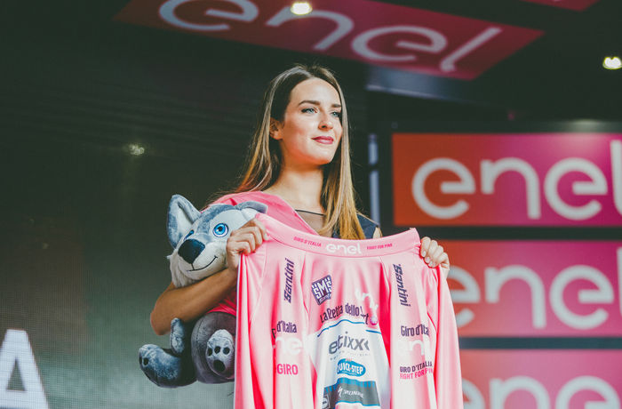 Giro week 1 - from Pink to Pink