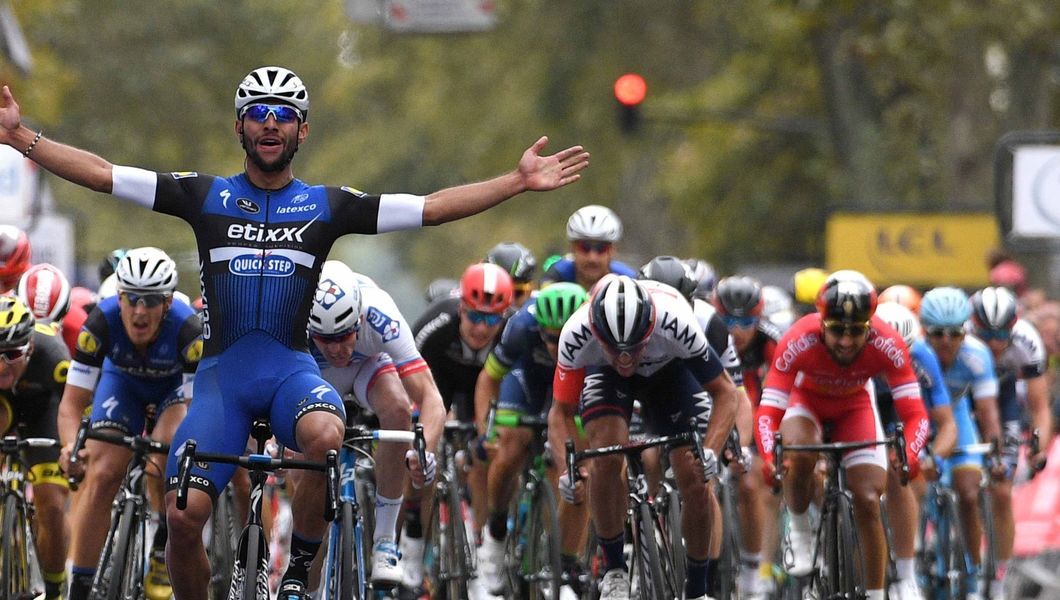 2016 Best Moments: Gaviria takes historic victory in Paris-Tours