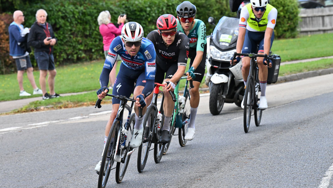 Strong day at the front for Pedersen