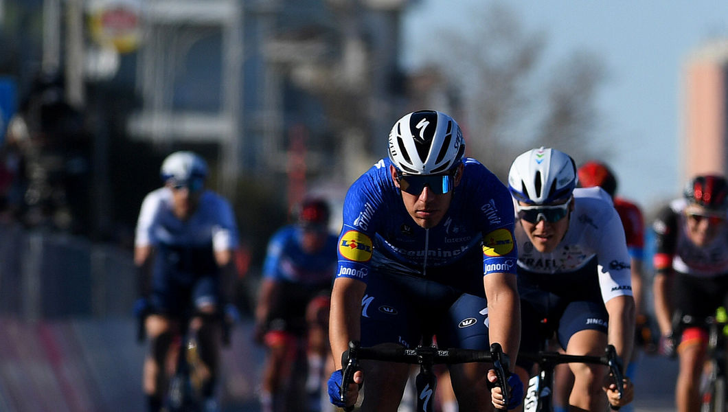 Tirreno-Adriatico: kopgroep verrast het peloton