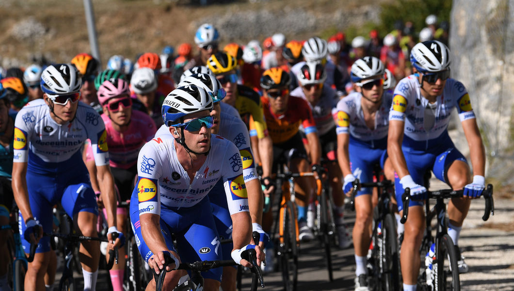 Giro d’Italia: Almeida racks up sixth day in pink