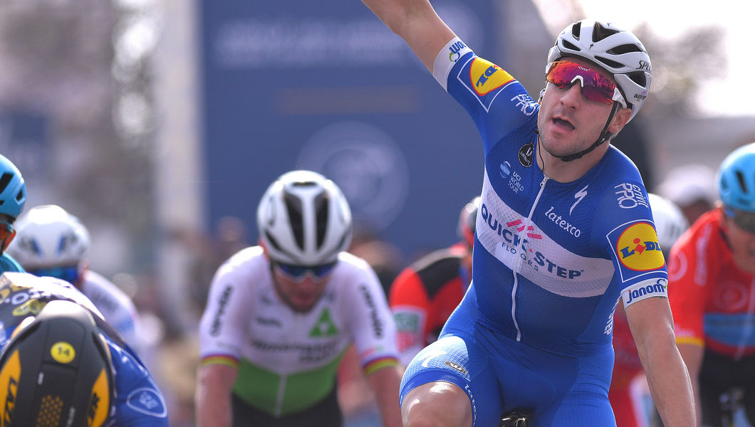 Prima verjaardagscadeau voor Elia Viviani