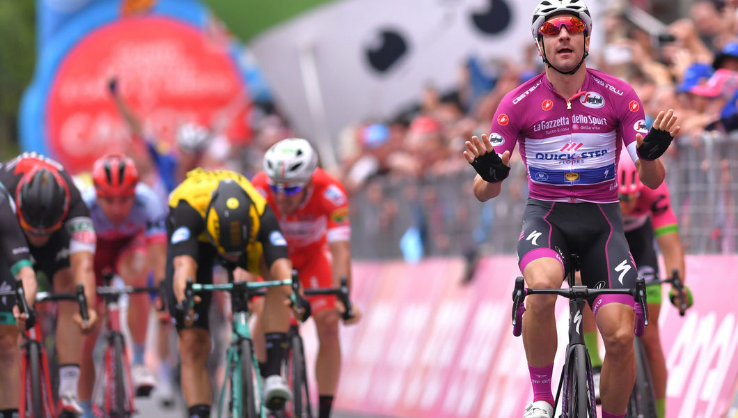 Viviani gets his hat-trick in style at the Giro d’Italia