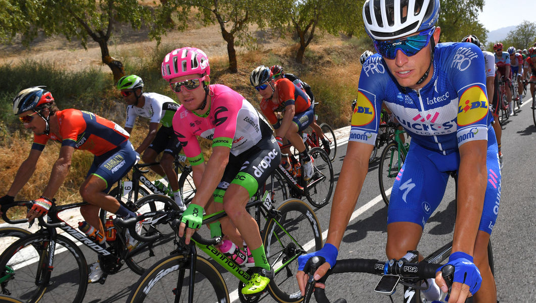 Mas passes first Vuelta a España mountain test