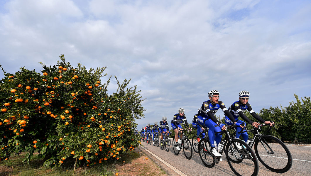 Etixx – Quick-Step ready for Dubai Tour