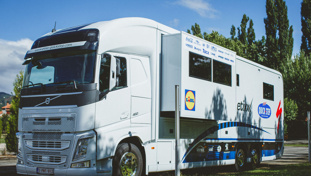 Nieuw mobilhome voor Etixx – Quick-Step