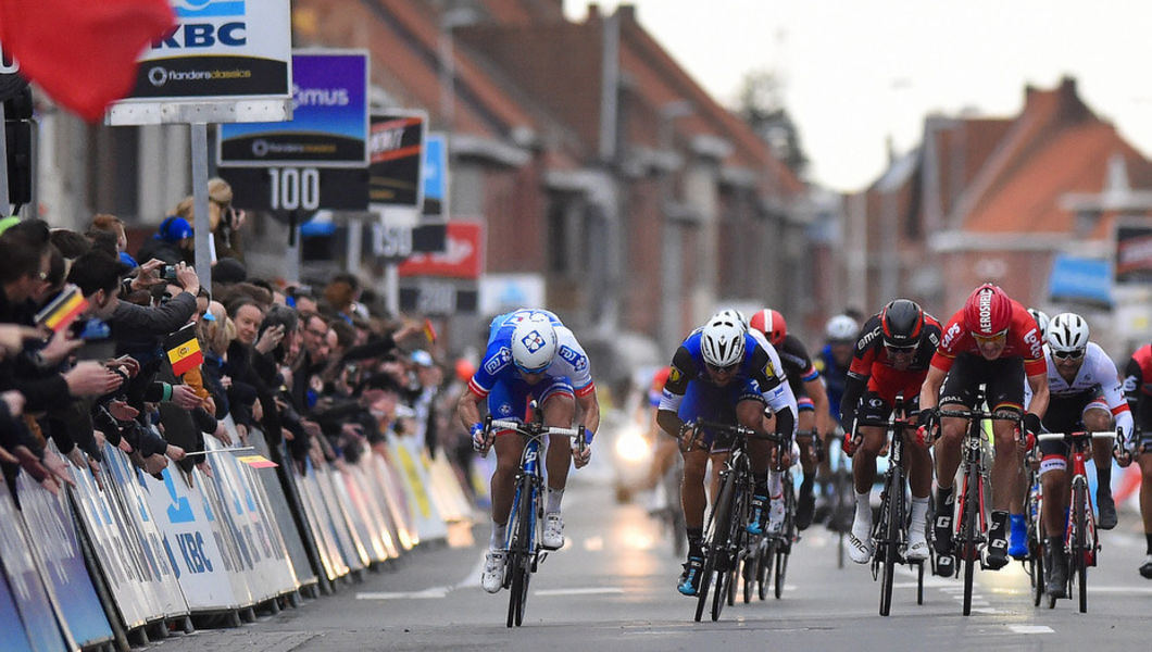 Gaviria notches top 10 in Gent-Wevelgem