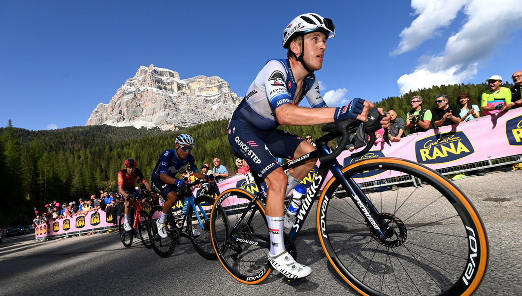 Van Wilder gains two places in Giro d’Italia GC