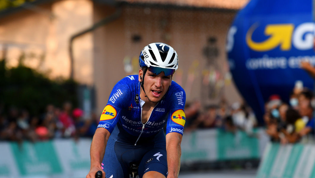 Almeida bags in another podium at Giro dell’Emilia