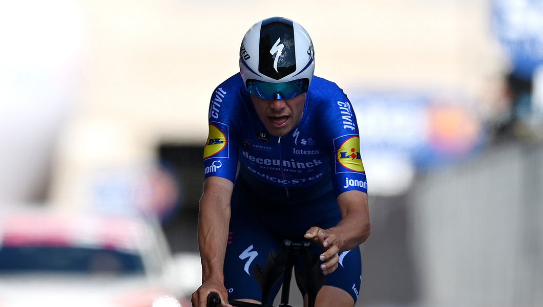 João Almeida zesde in Giro d’Italia