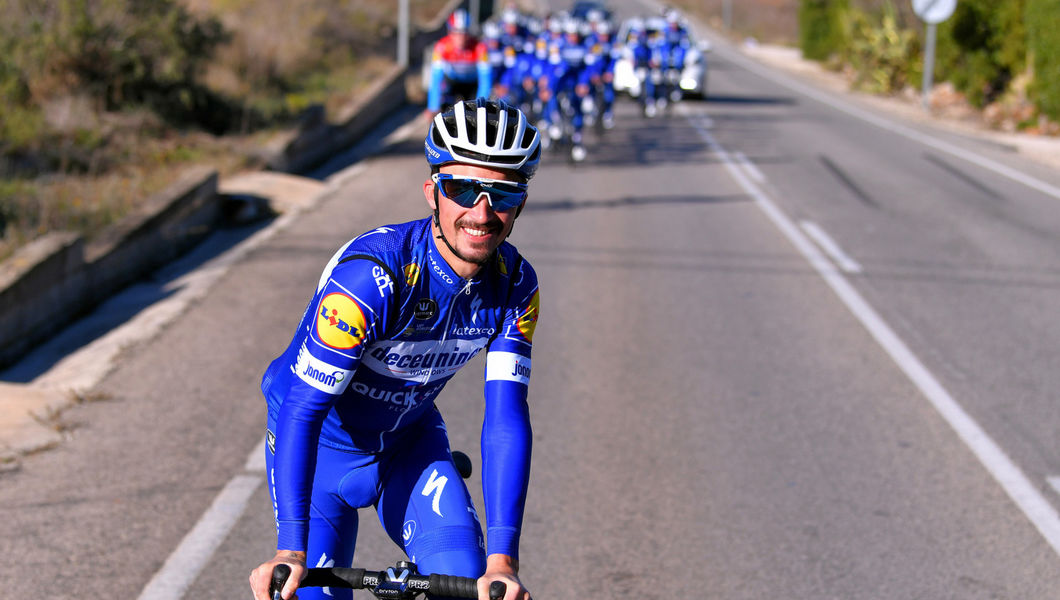 Alaphilippe dichtbij ritzege in Llanogrande