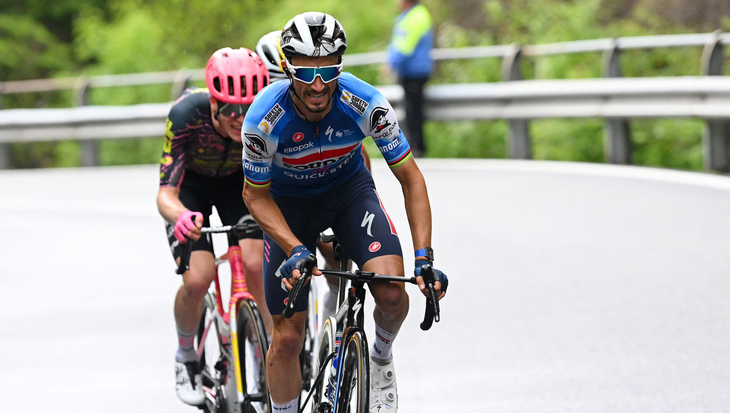 Giro d’Italia: Alaphilippe turns up the heat again