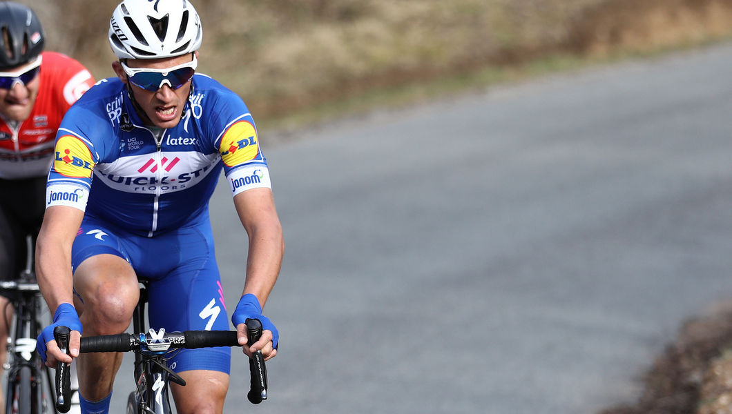 Alaphilippe klimt in klassement  Paris-Nice