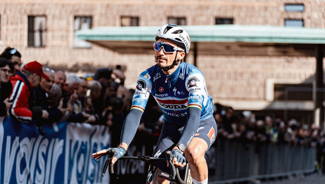 Milano-Sanremo: Alaphilippe in top-10 op Via Roma