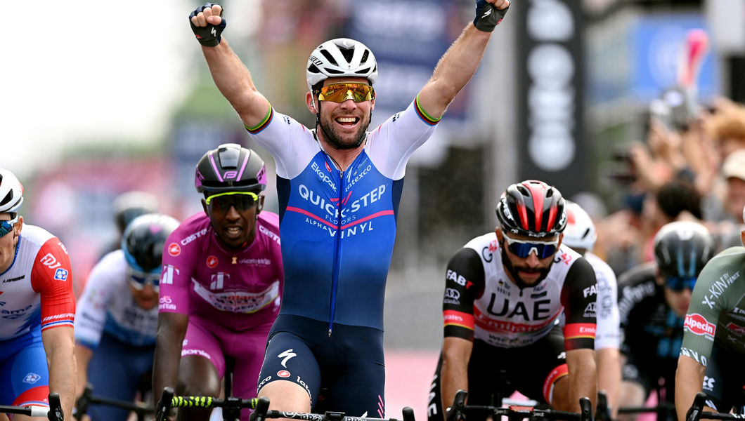 Mark Cavendish snelt naar ritzege in Giro