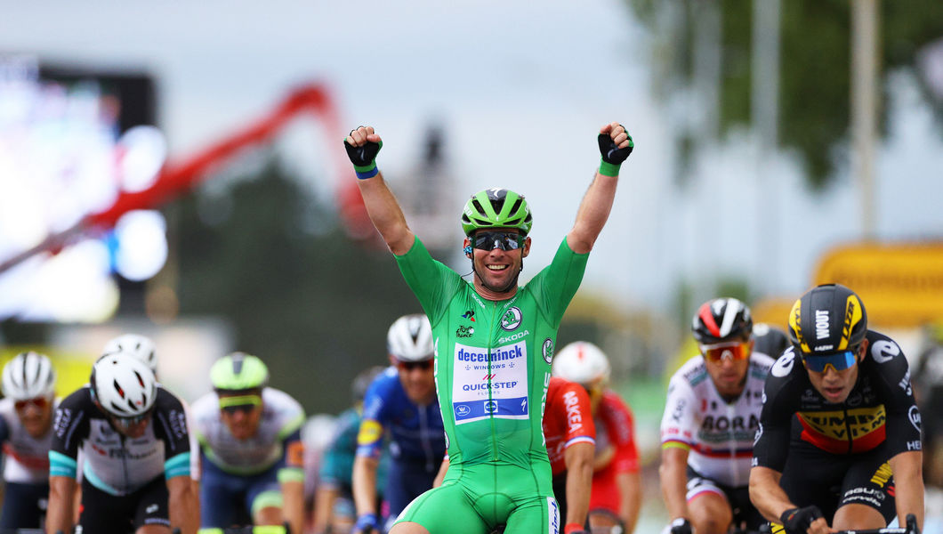 Tour de France: Classic Cav gets the hat-trick