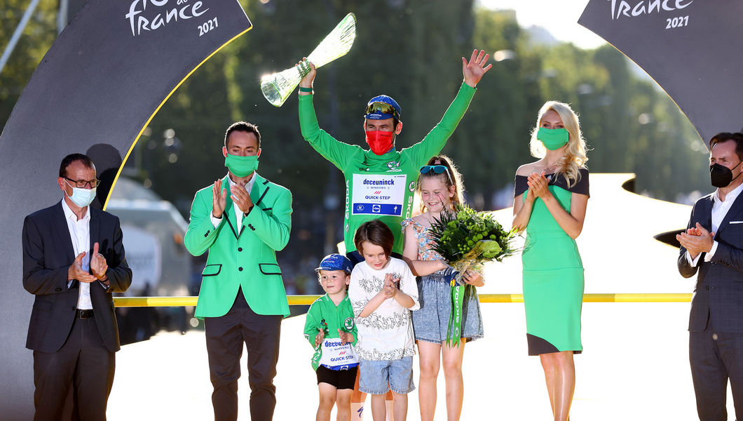 Mark Cavendish wins the Tour de France green jersey