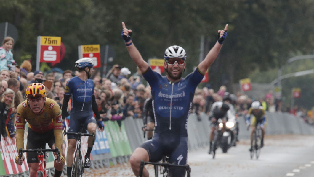 Mark Cavendish wint Münsterland Giro