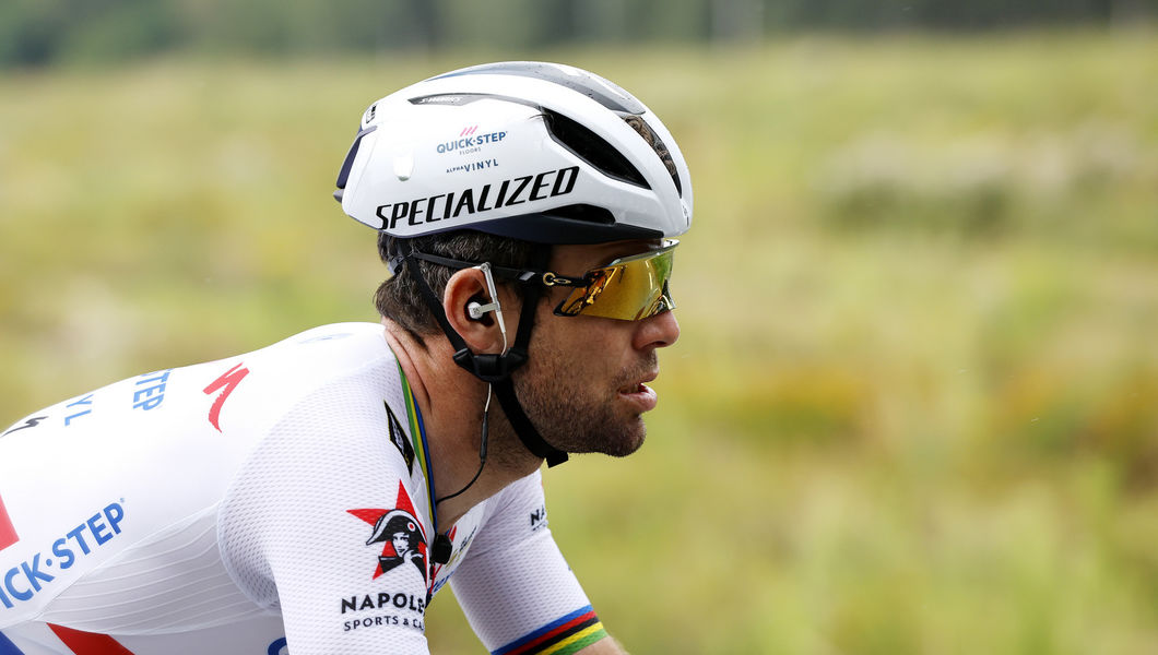 Tour de Pologne: Cavendish shows off new jersey