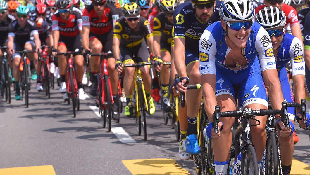 Tour de Suisse: Trentin takes third in crazy sprint finish