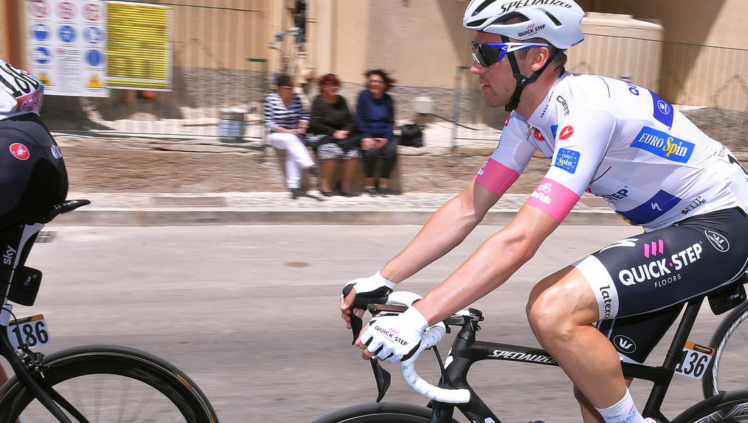 Schachmann dichtbij het podium in rit 5 Giro d`Italia