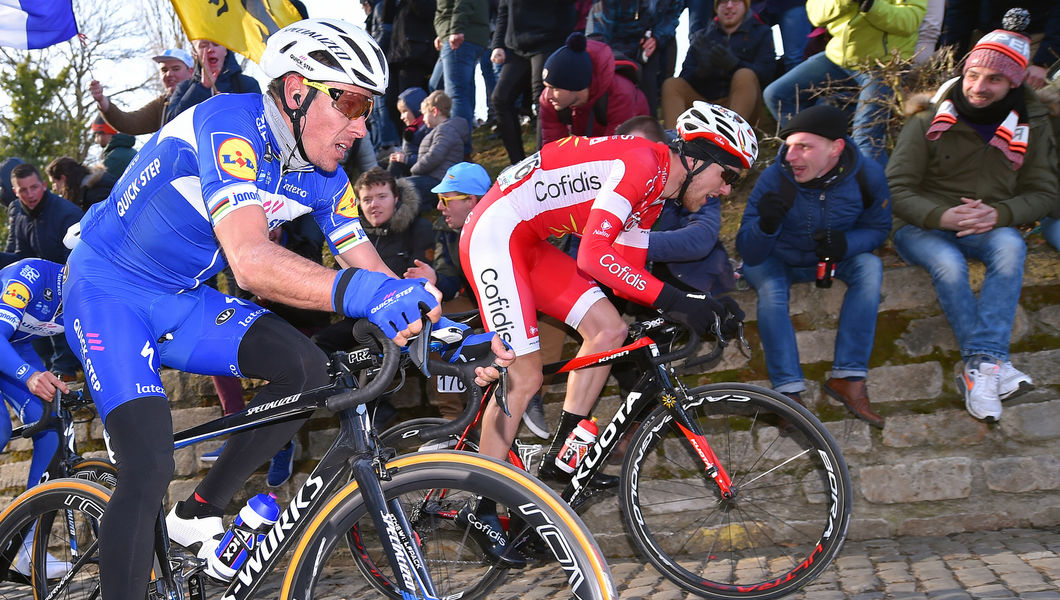 Gilbert opens Classics campaign with top 5 in Omloop