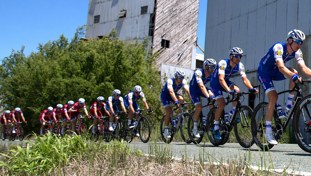 Mas en Schachmann in top-15 eindklassement Tour of California