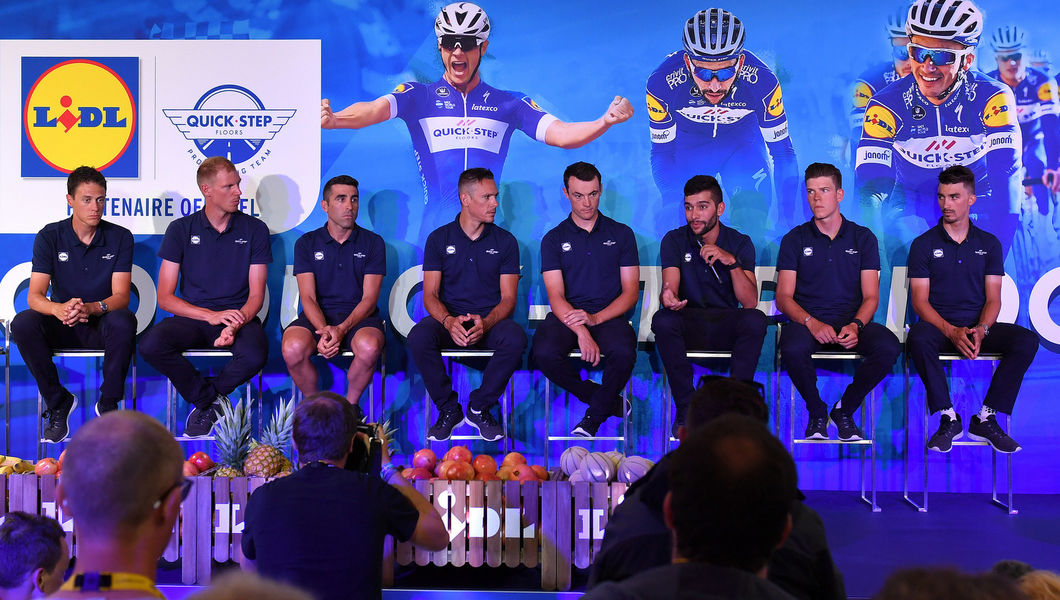 Quick-Step Floors praat met de media in La Roche-sur-Yon