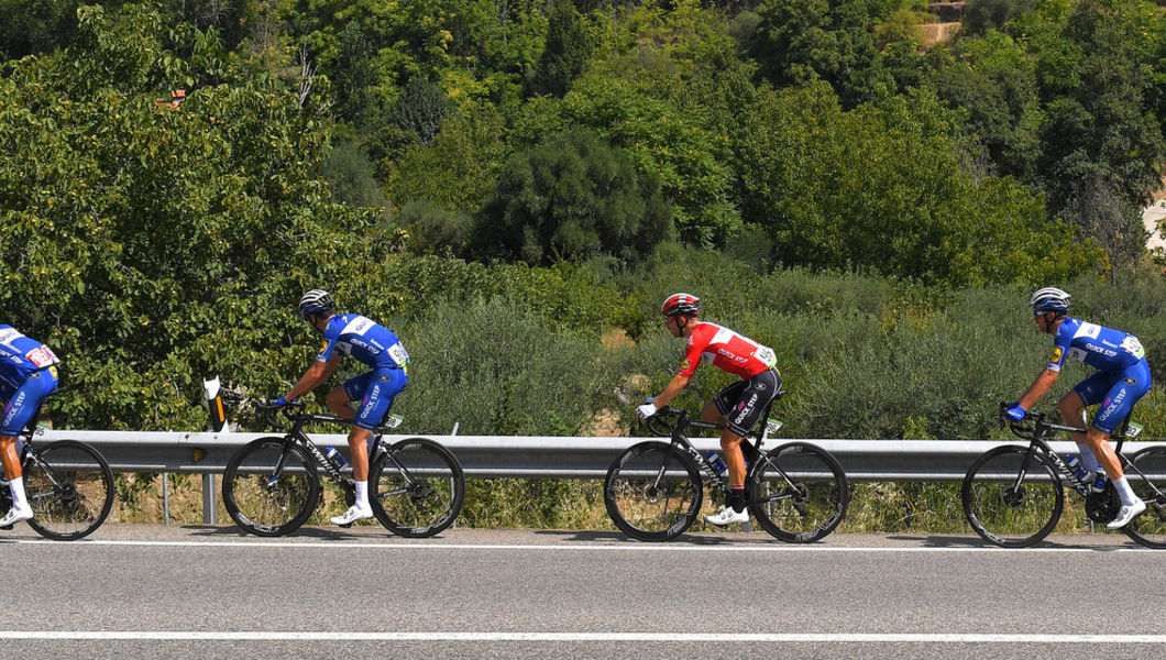 Vuelta a España: verschuivingen in klassement na aankomst op La Covatilla