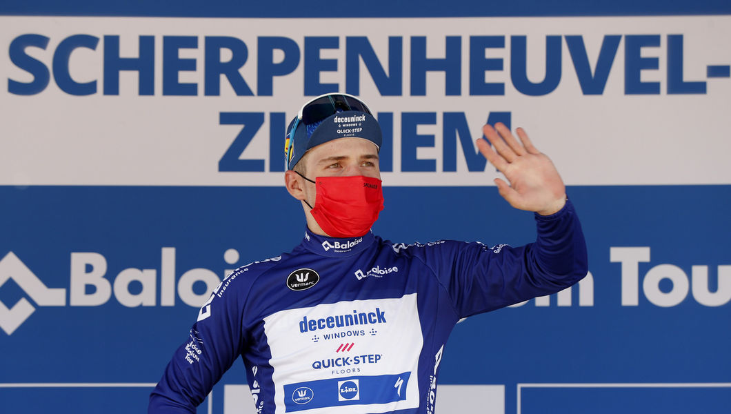 Belgium Tour: Evenepoel blijft in het blauw