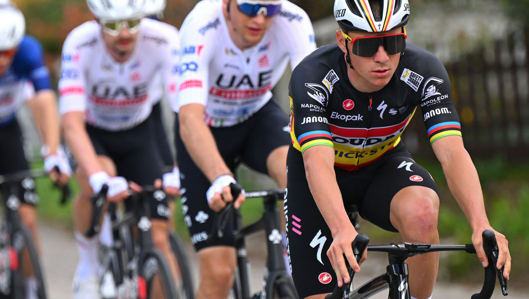 Evenepoel blijft opschuiven in Itzulia