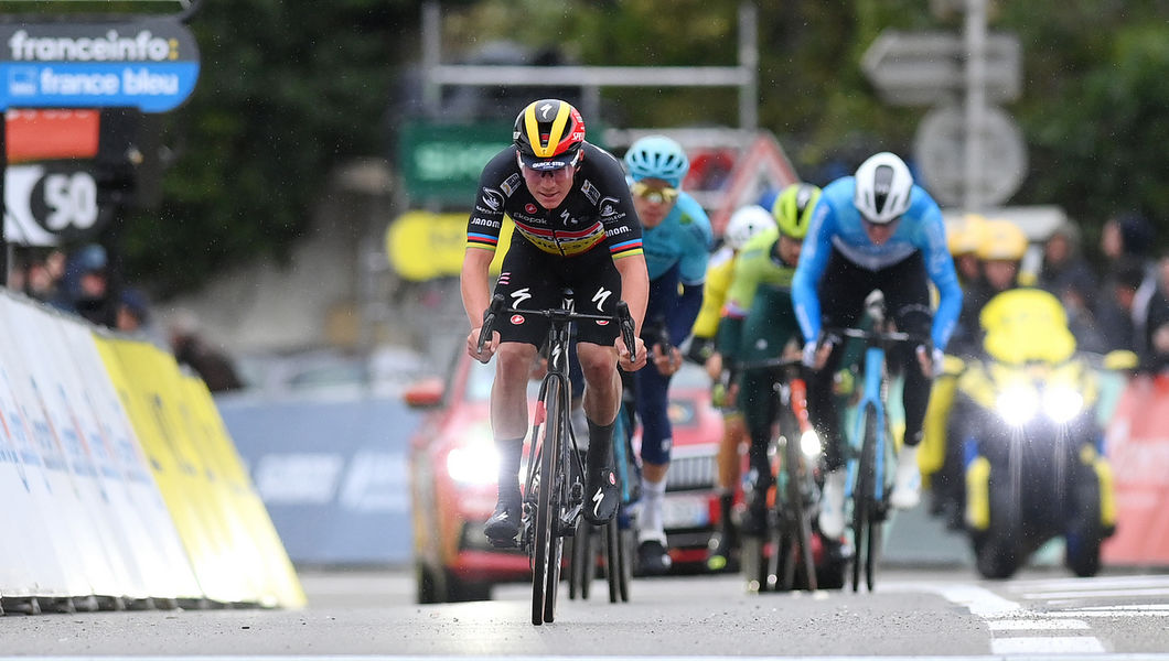 Paris-Nice: Evenepoel nog steeds in top-5