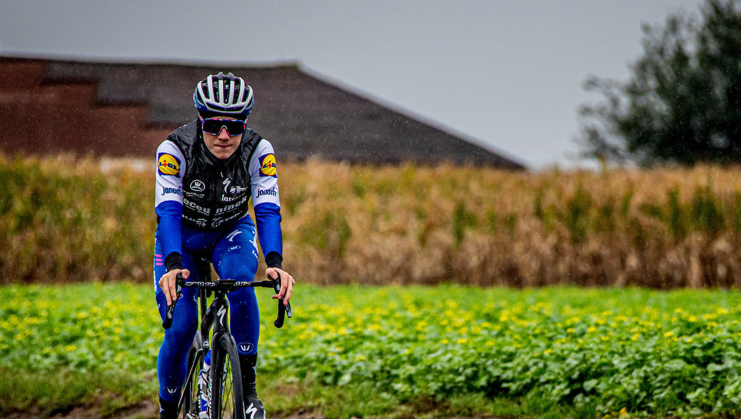 Evenepoel traint weer buiten