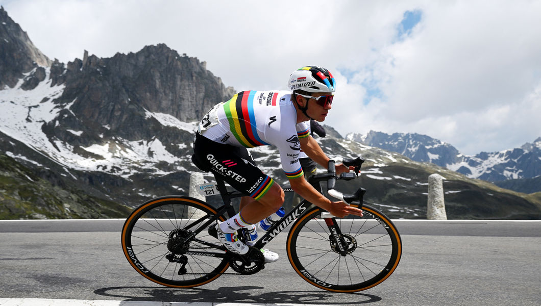 Remco Evenepoel vecht door in Tour de Suisse