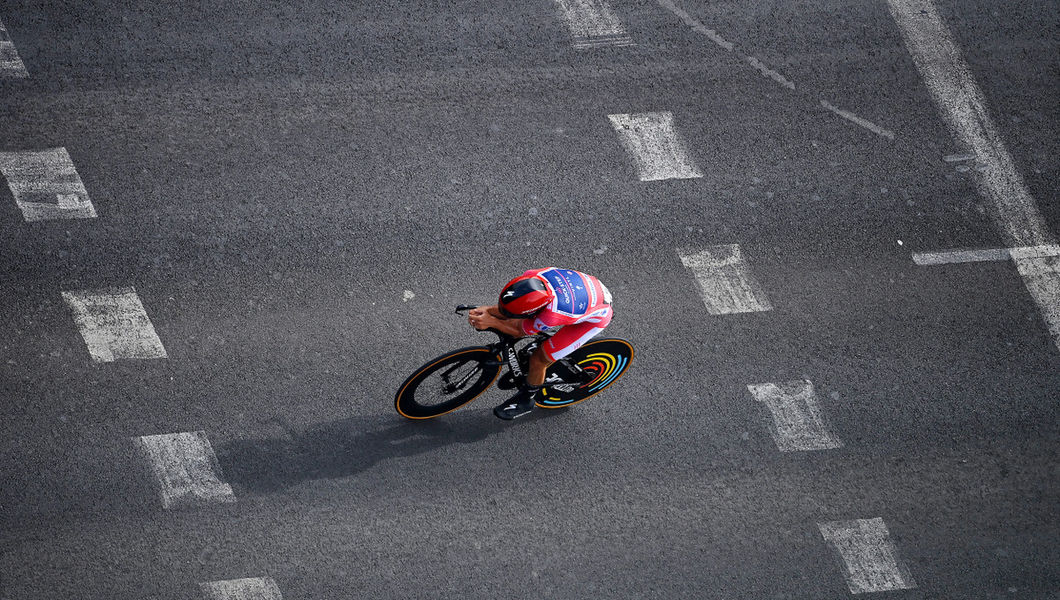 Remco Evenepoel smashes La Vuelta ITT