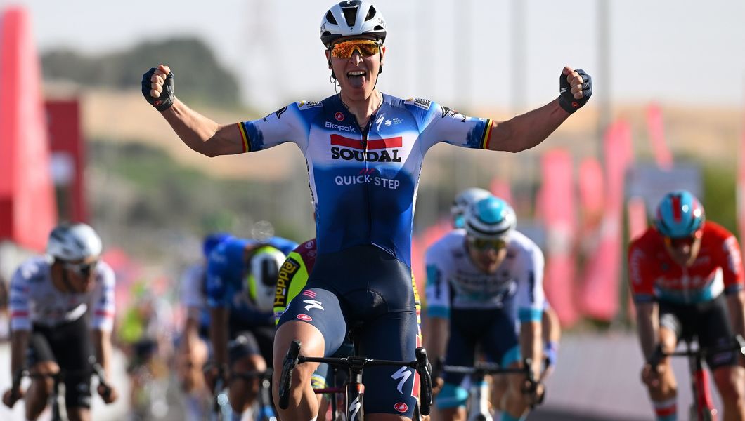 Велокоманда ag2r la mondiale 2020г