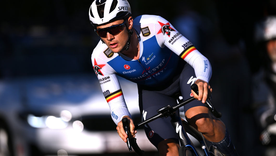 Yves Lampaert extends for three years