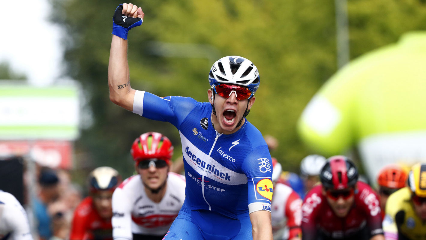 Hodeg snelt naar ritzege in BinckBank Tour