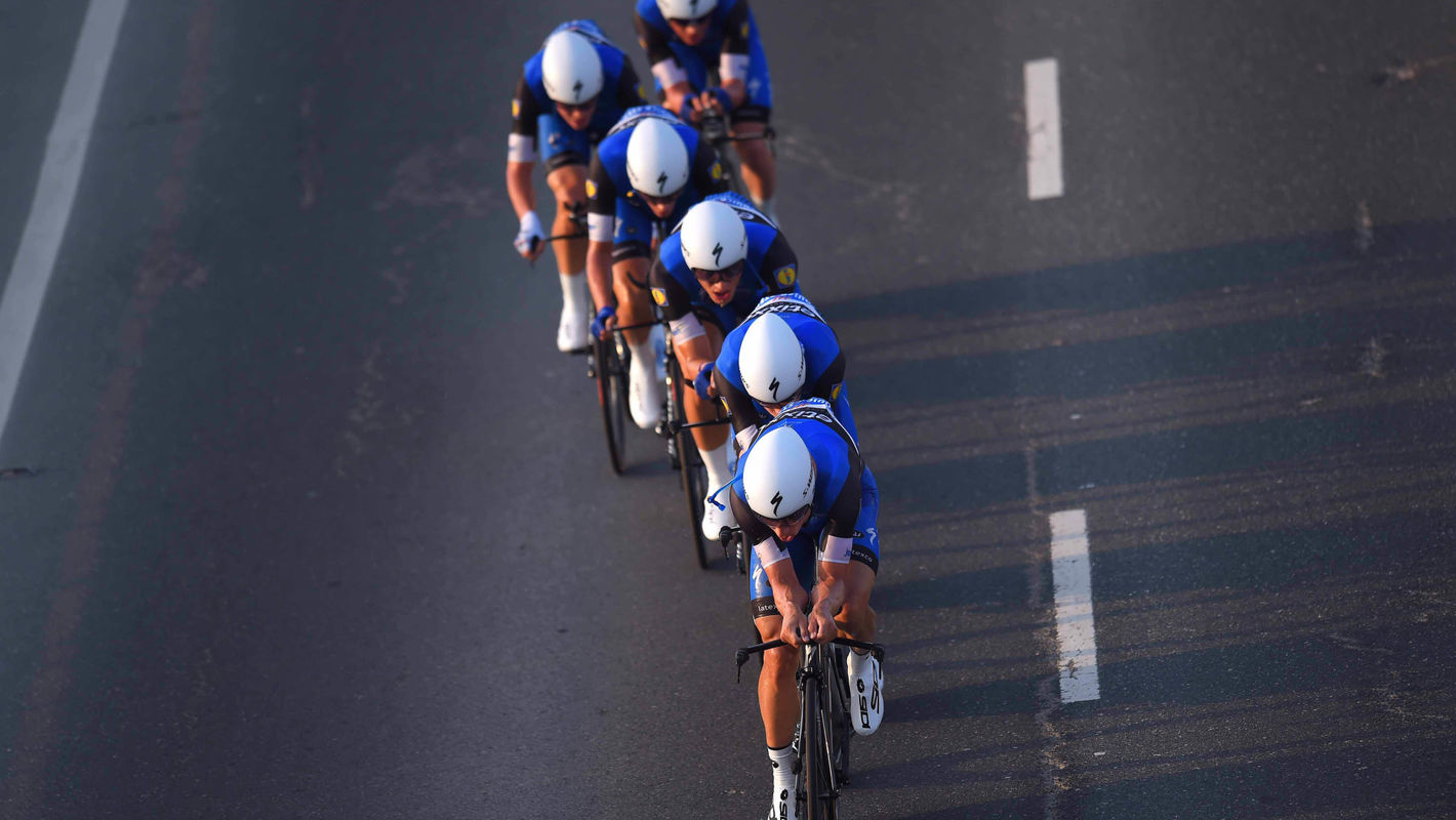 2016 Best Moments: Etixx – Quick-Step wint WK ploegentijdrit