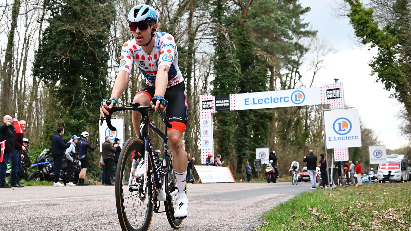 Pedersen retains Paris-Nice climber’s jersey