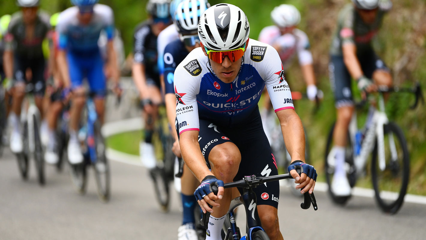 Giro: Ballerini verdedigt Wolfpack kleuren