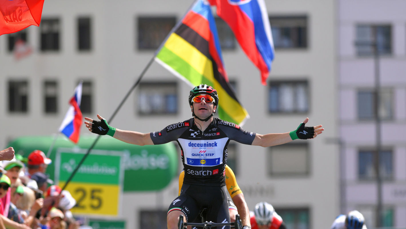 Viviani zegeviert opnieuw in Tour de Suisse