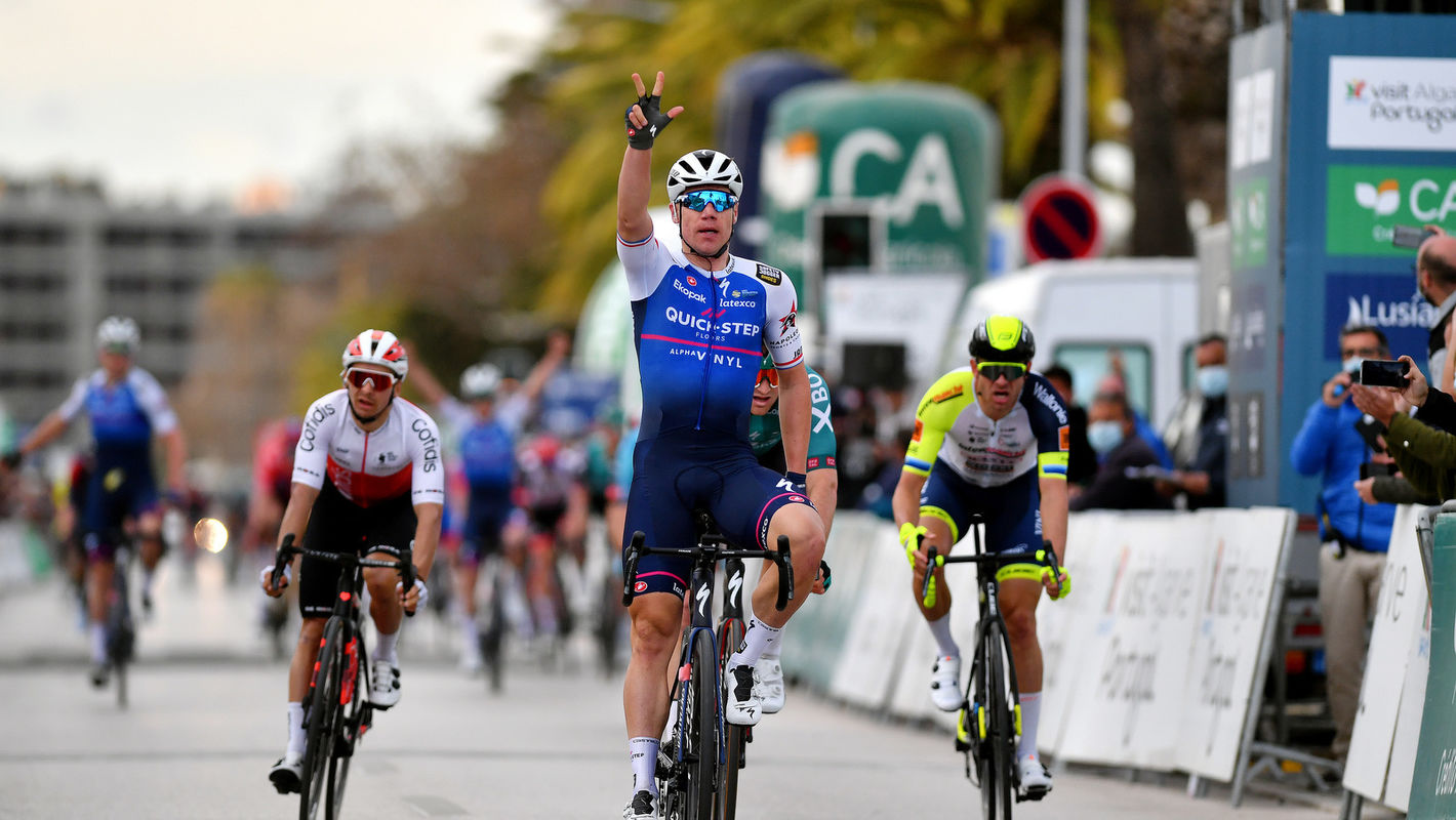 Hattrick voor Jakobsen in Lagos