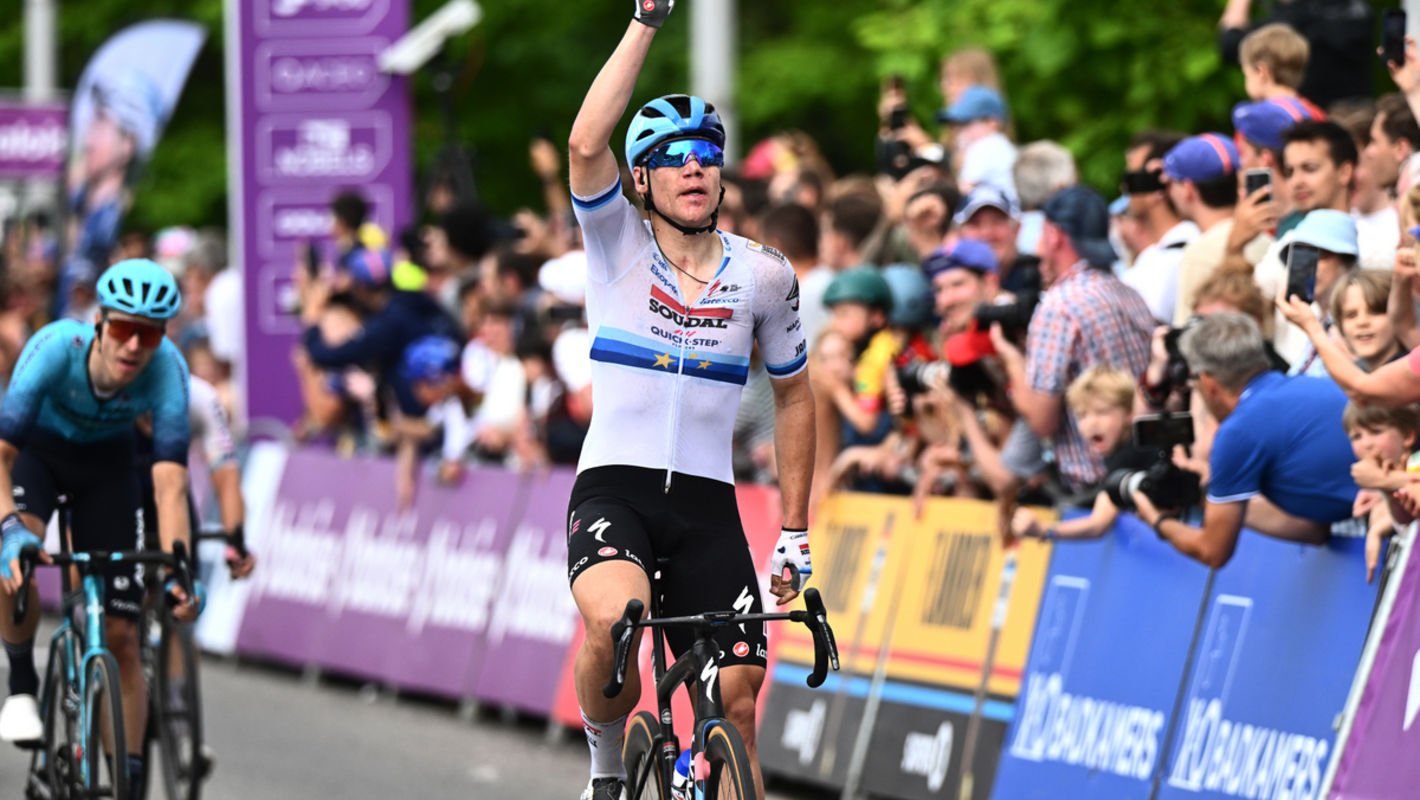 Fabio Jakobsen brings it home in Brussels